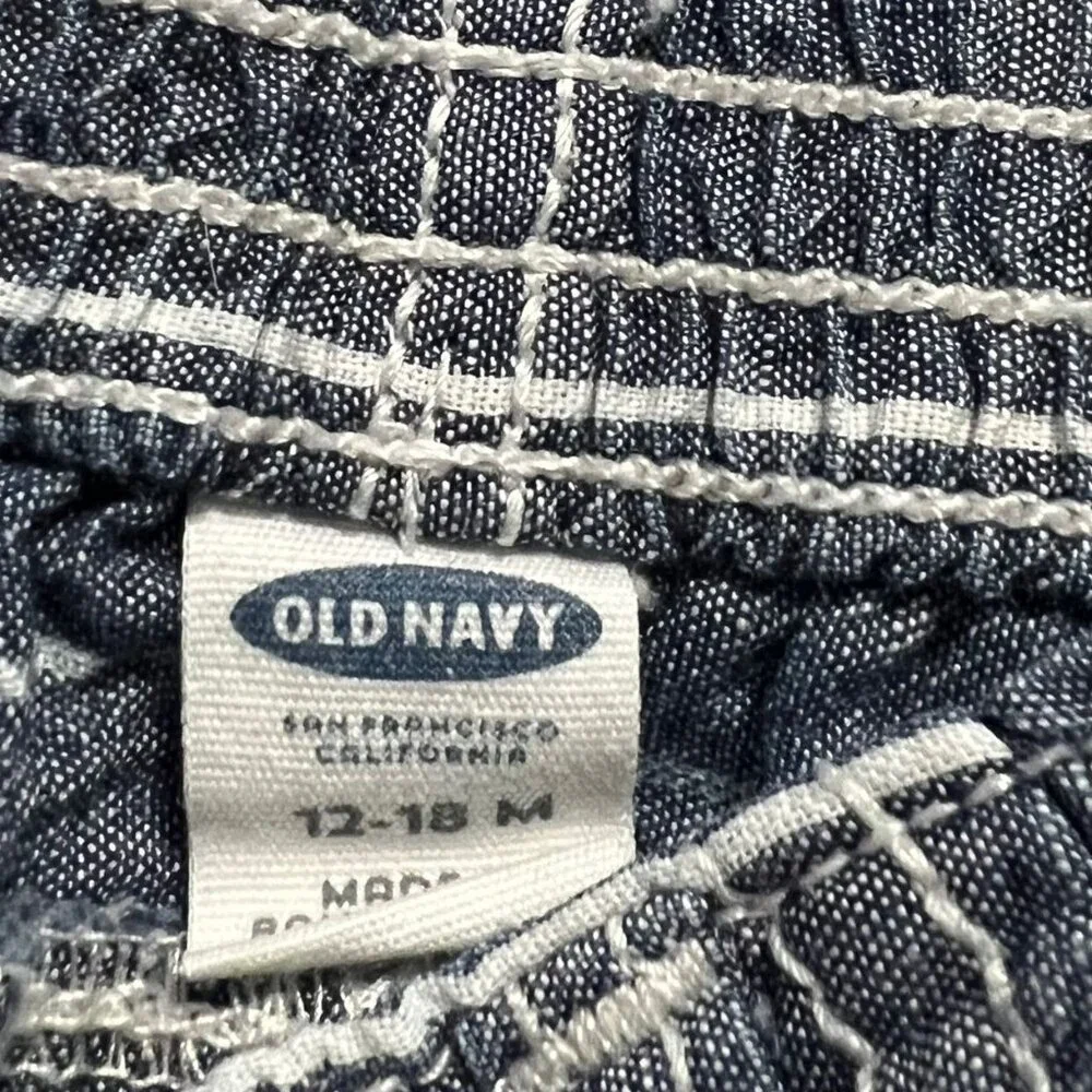 Old Navy 12-18m Chambray Striped Shorts